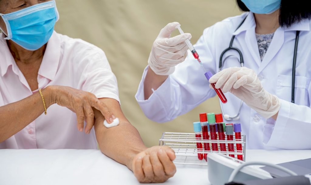 blood drawing for blood test screening